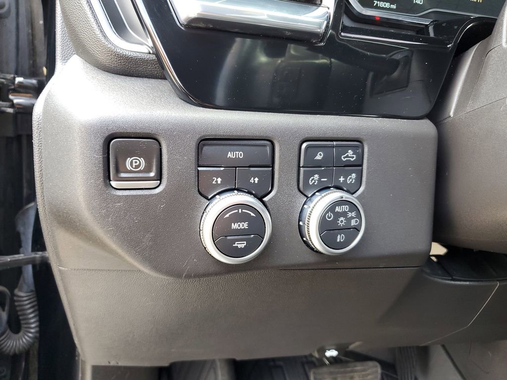 Used 2022 GMC Sierra 1500 SLT w/ SLT Premium Package AWD/4WD image 18