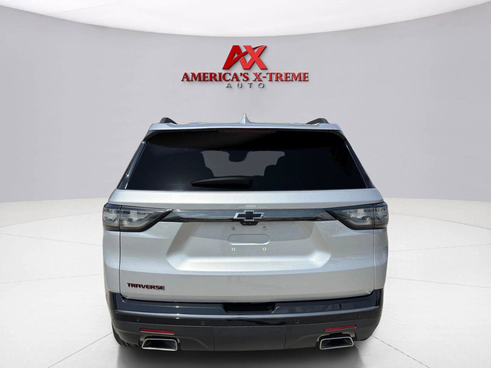 Used 2021 Chevrolet Traverse Premier w/ Redline Edition FWD image 5