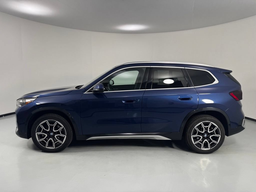 Used 2025 BMW X1 xDrive28i w/ Premium Package AWD/4WD image 5