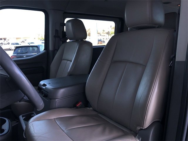 Used 2019 Nissan NV 3500 SL image 25