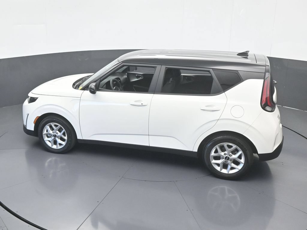 Used 2024 Kia Soul S FWD image 44