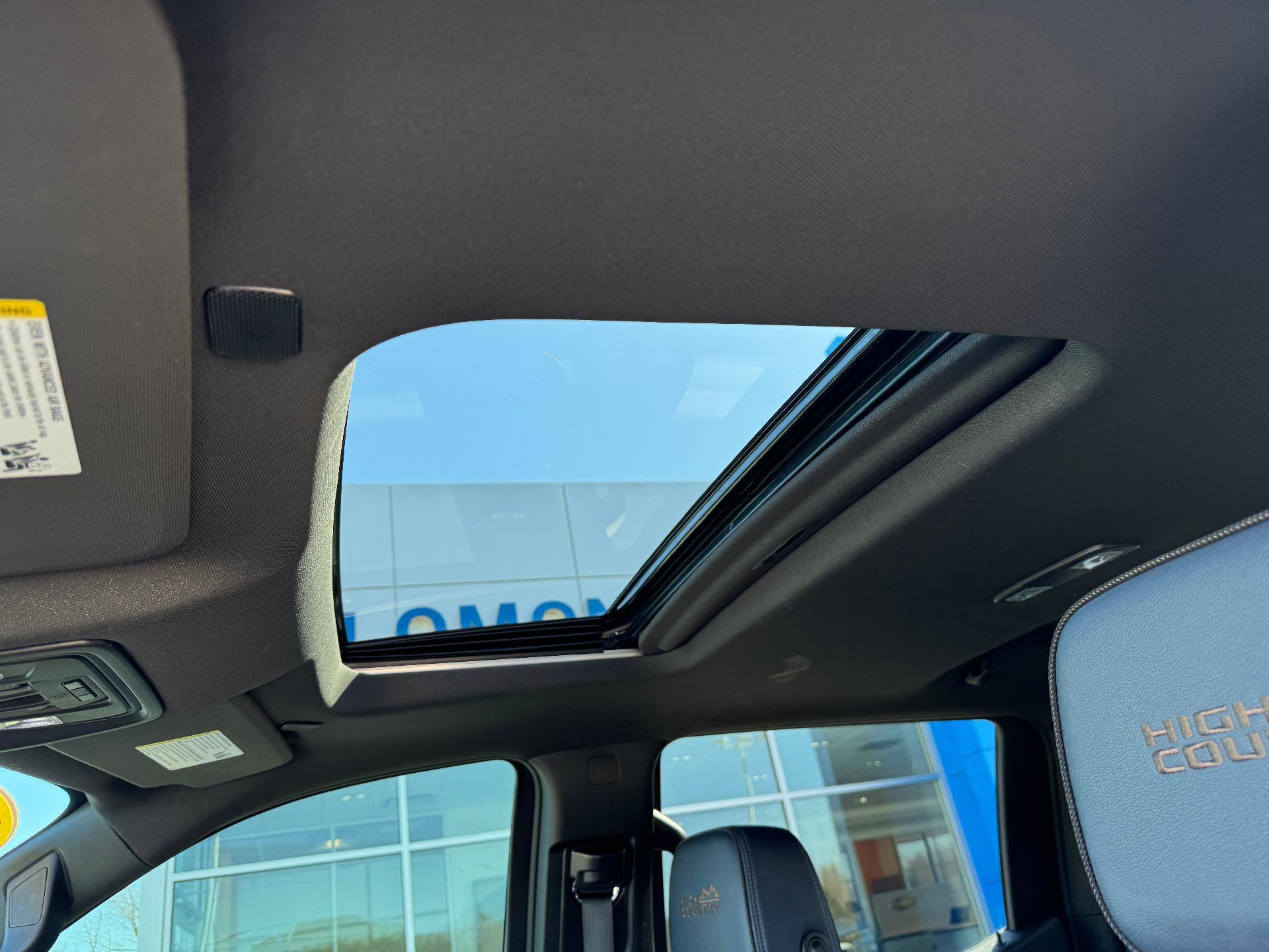 Certified 2023 Chevrolet Silverado 1500 High Country w/ High Country Premium Package image 28