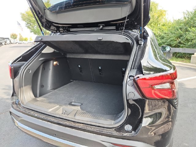 New 2026 Chevrolet Trax ACTIV w/ Sunroof Package FWD image 18