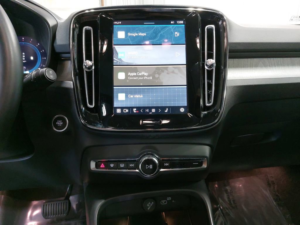 Used 2024 Volvo XC40 B5 Plus w/ Climate Package AWD/4WD image 20