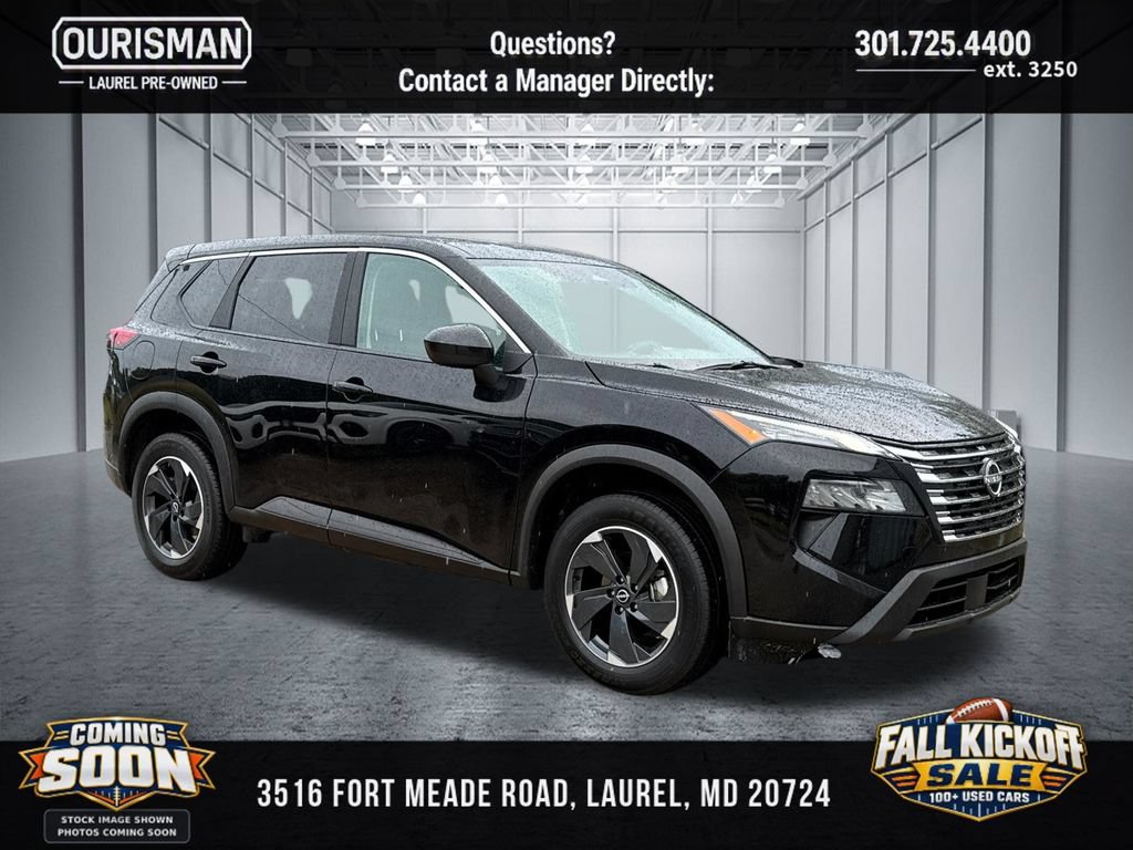 Used 2025 Nissan Rogue SV AWD/4WD image 1