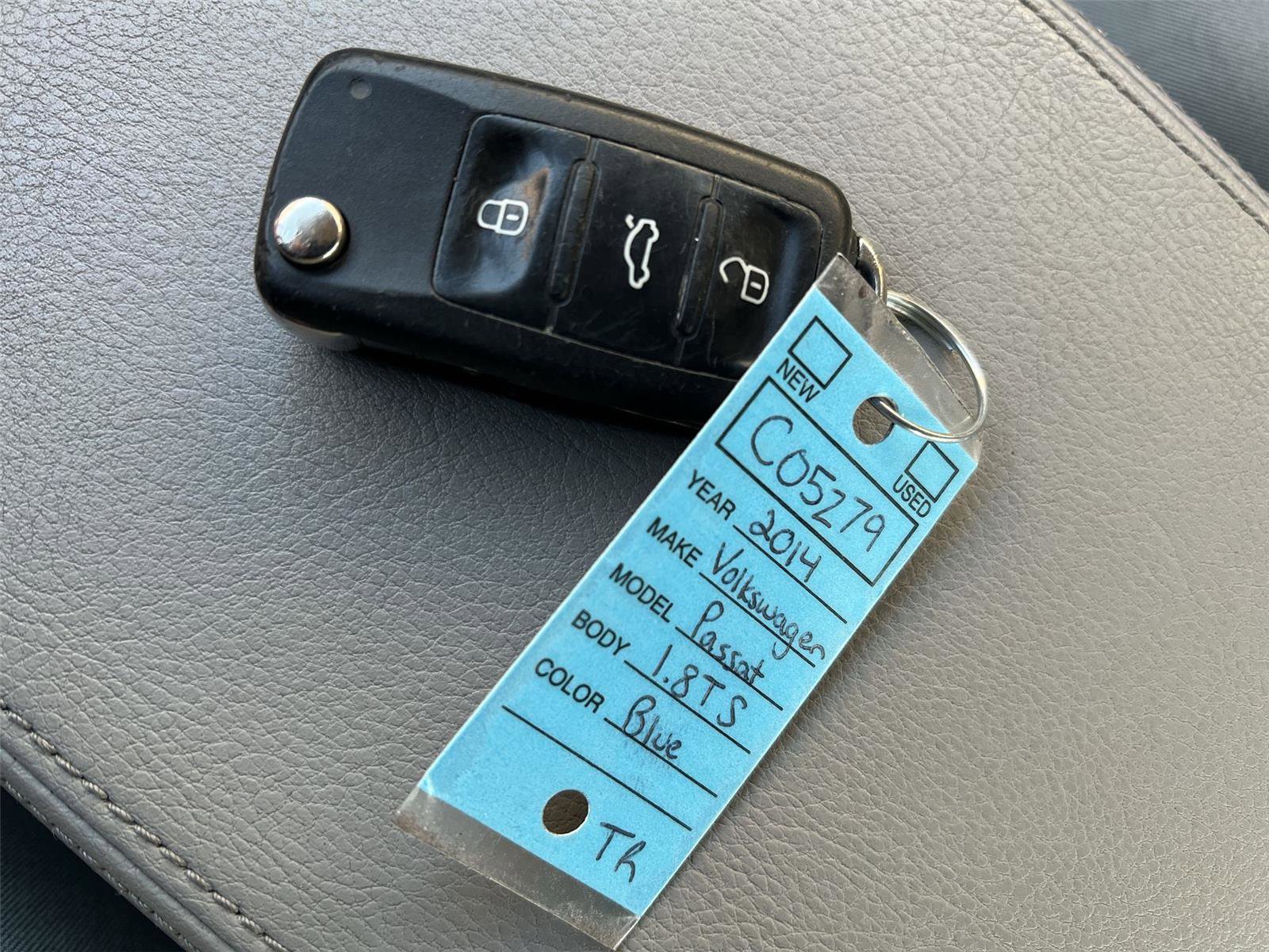 Used 2014 Volkswagen Passat 1.8T S image 22