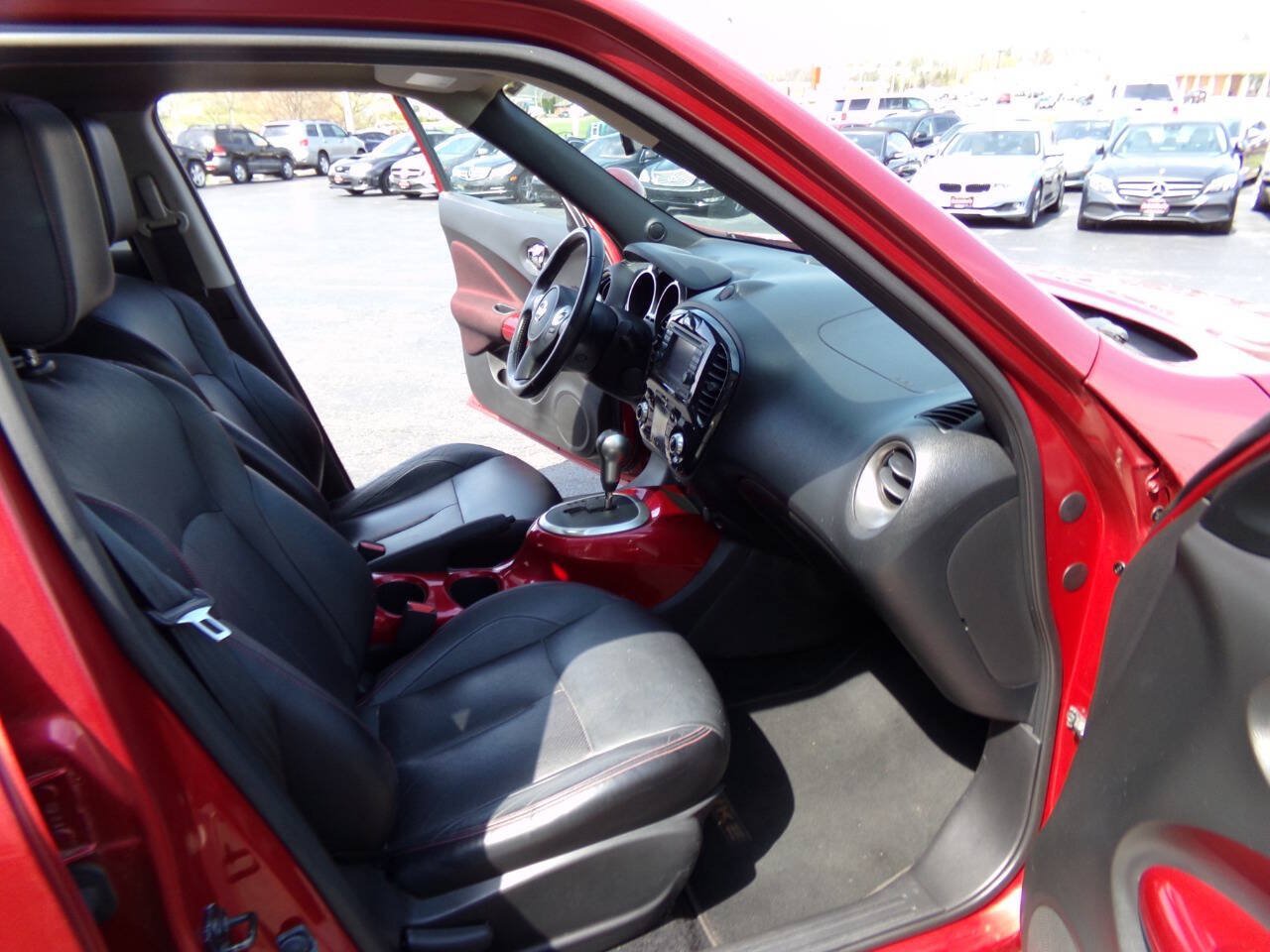 Used 2012 Nissan Juke SL AWD/4WD image 50