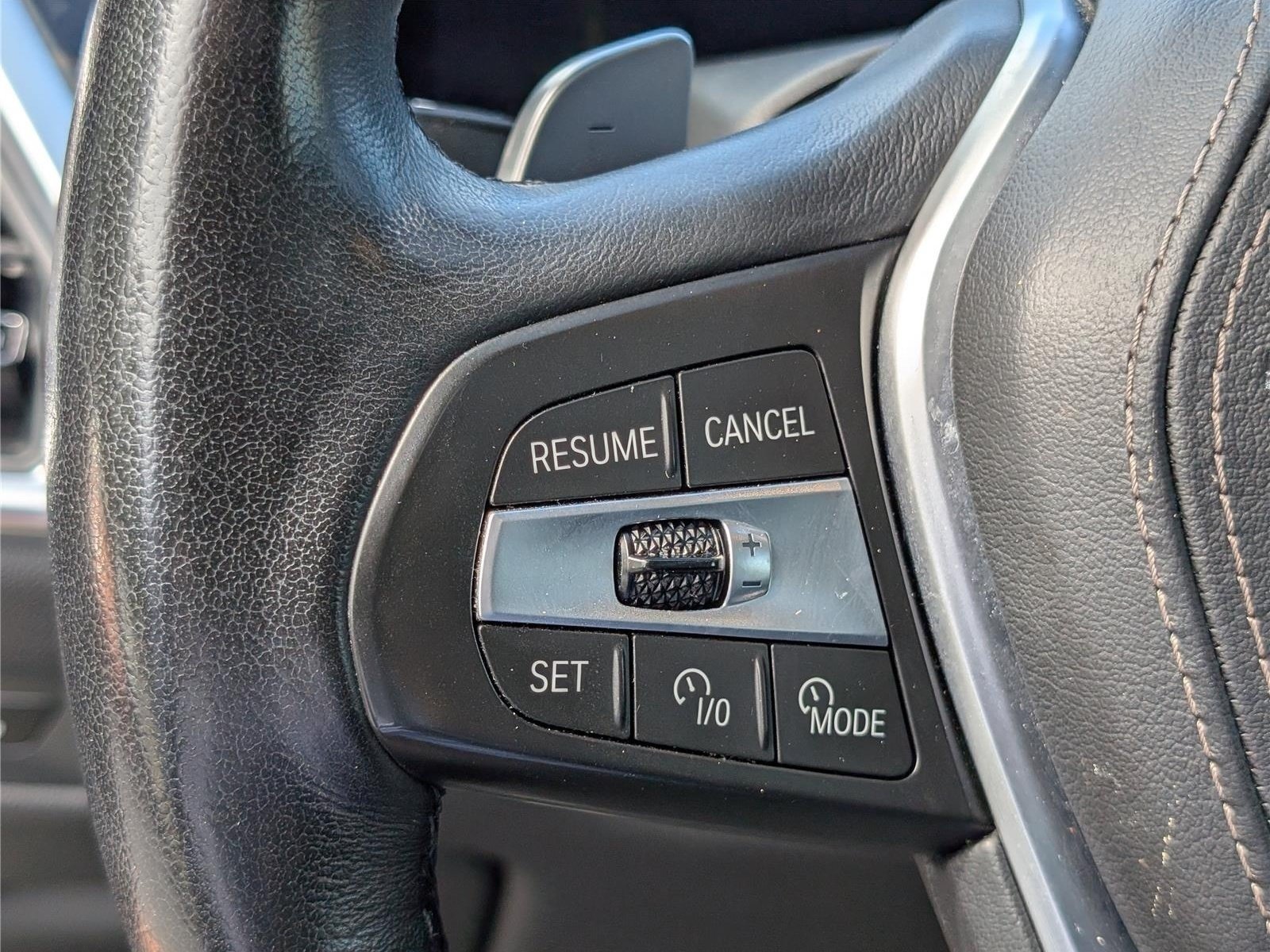 Used 2025 BMW X5 xDrive50e AWD/4WD image 25
