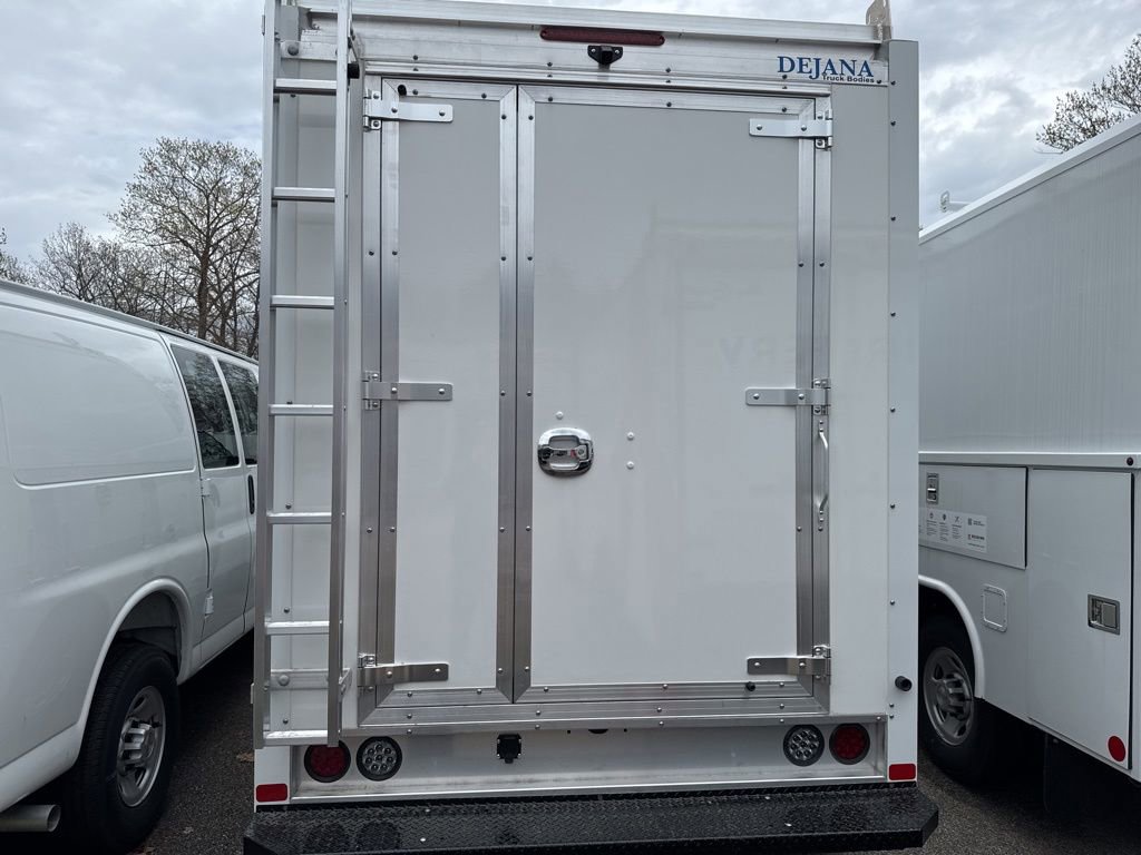 New 2026 Chevrolet Express 3500 w/ Power Convenience Package RWD image 5