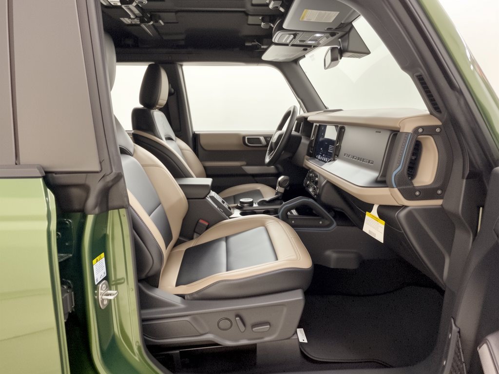 Used 2022 Ford Bronco Wildtrak AWD/4WD image 30