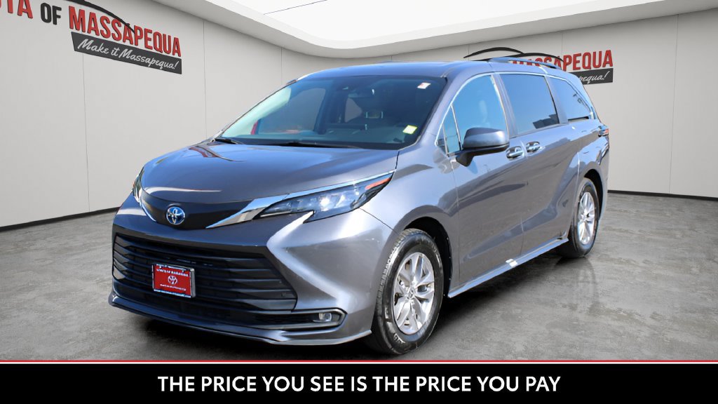 Certified 2025 Toyota Sienna XLE