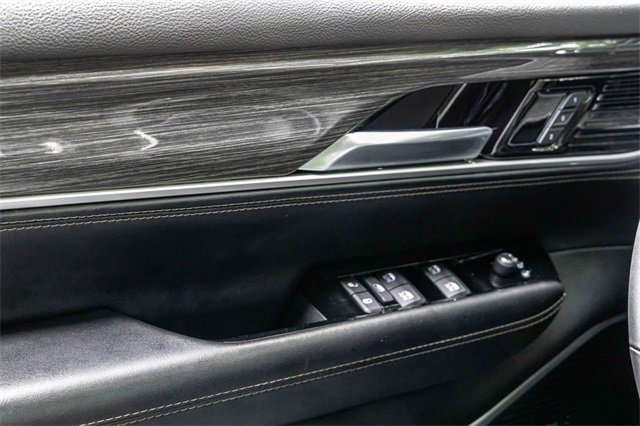 Used 2022 Jeep Wagoneer Series III w/ Flexible Seating Group image 14