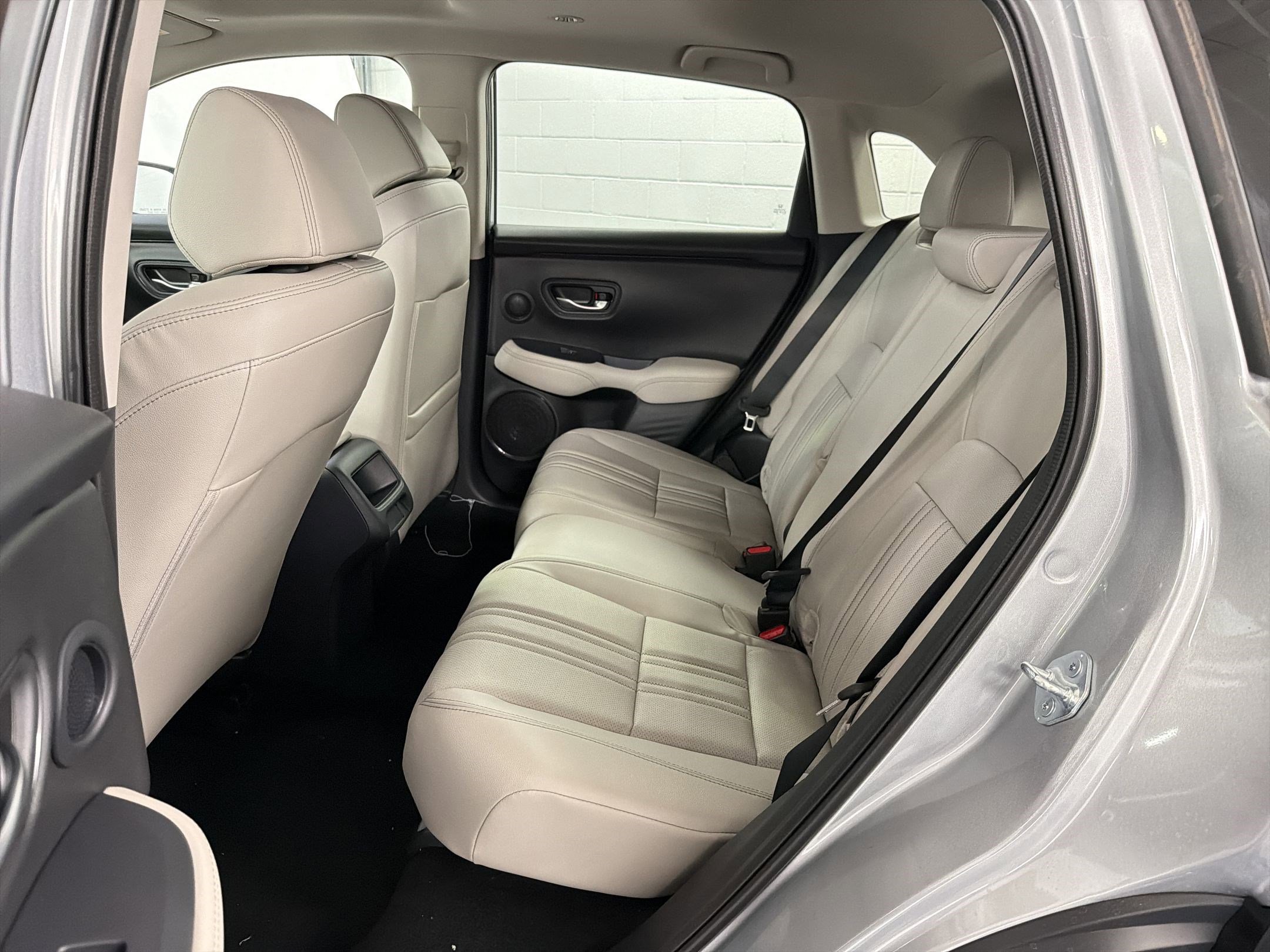 New 2027 Honda HR-V EX-L image 15