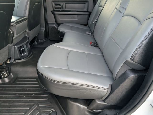 Used 2023 RAM 5500 Tradesman w/ Chrome Appearance Group AWD/4WD image 22