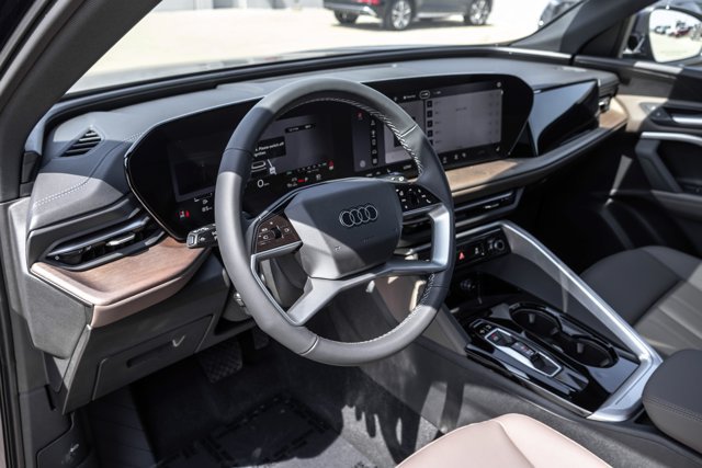 New 2026 Audi Q5 Premium AWD/4WD image 10