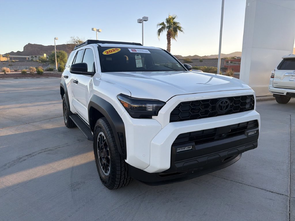Certified 2025 Toyota 4Runner TRD Off-Road AWD/4WD image 3