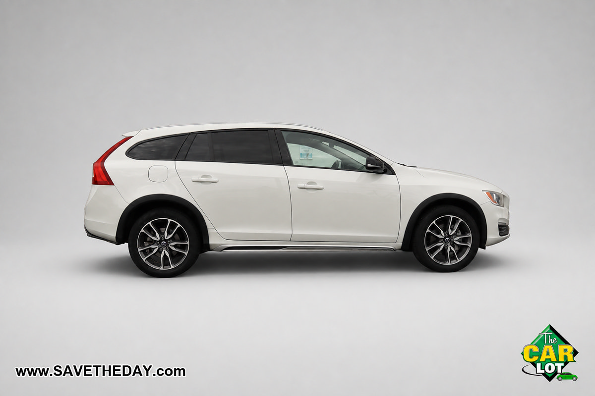 Used 2018 Volvo V60 T5 Cross Country w/ Convenience Package AWD/4WD image 9