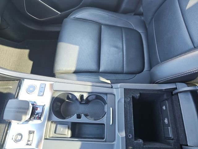 Used 2024 Jaguar F-PACE R-Dynamic S AWD/4WD image 55