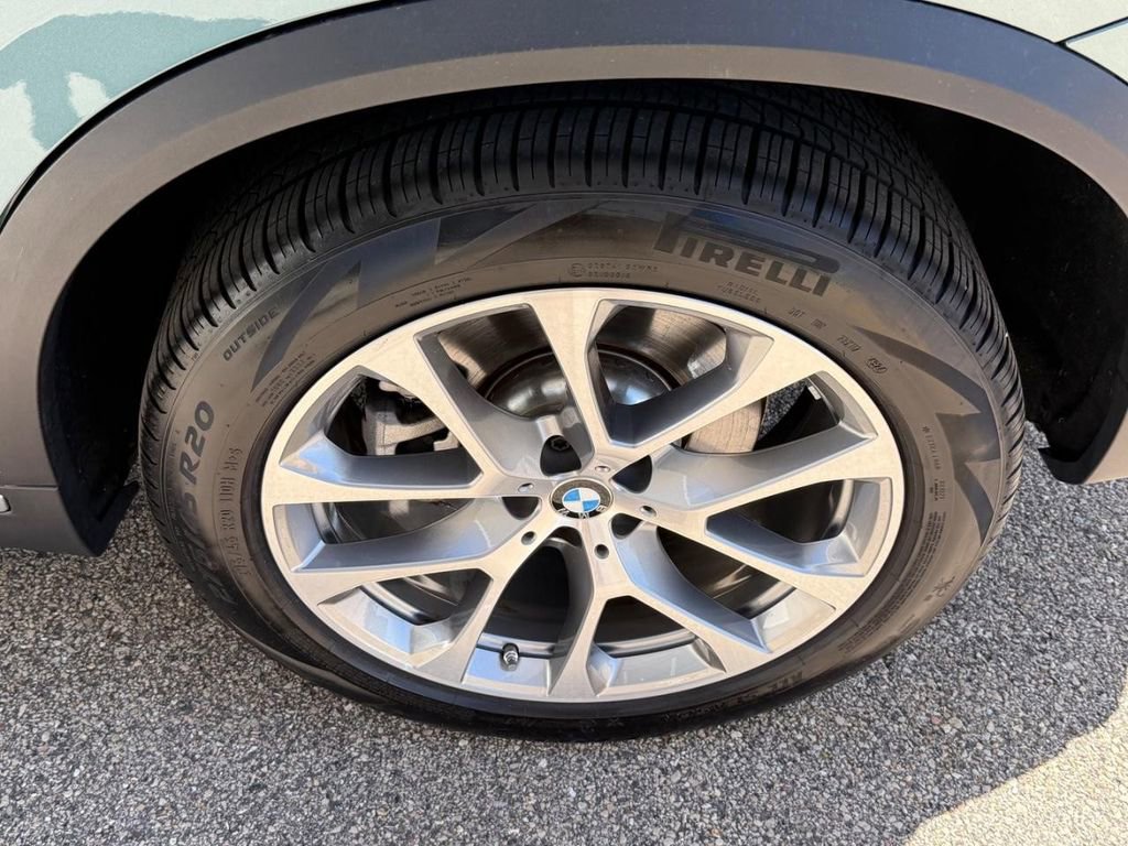 Used 2025 BMW X5 xDrive40i image 6