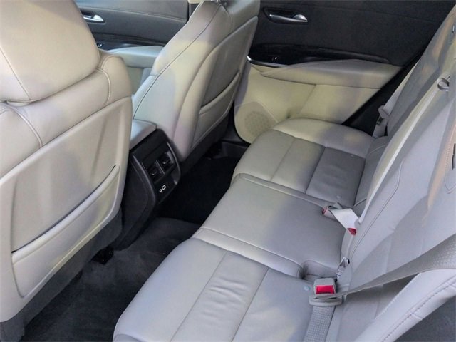 Used 2023 Cadillac XT4 Premium Luxury image 23