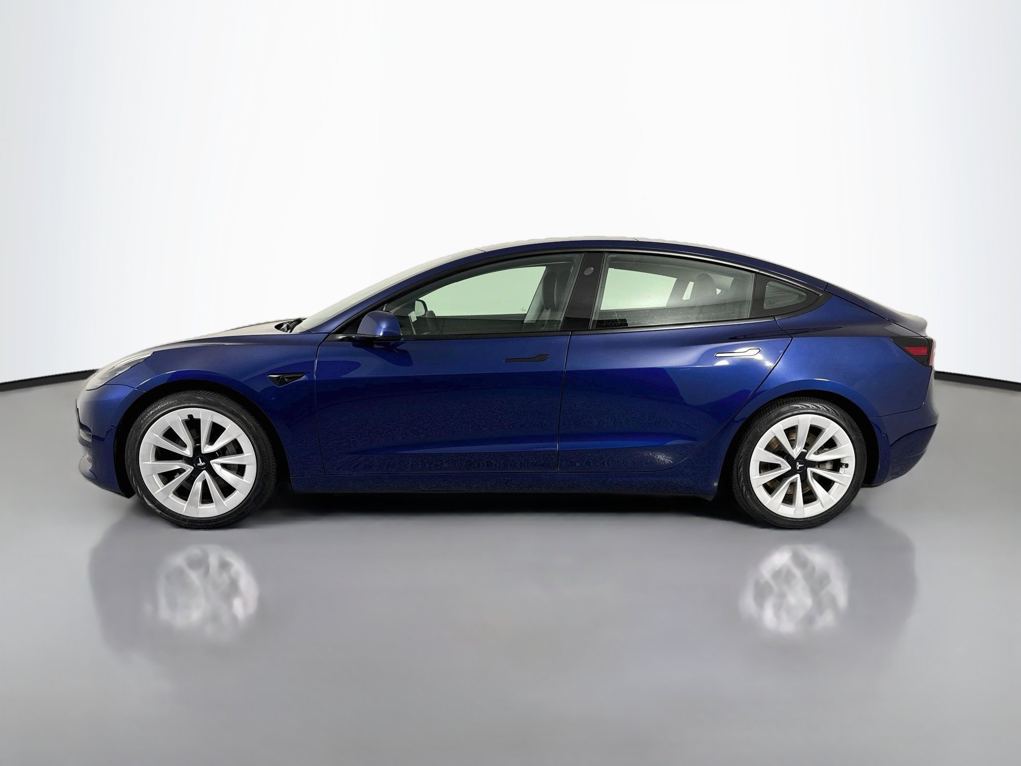 Used 2021 Tesla Model 3 Long Range AWD/4WD image 8