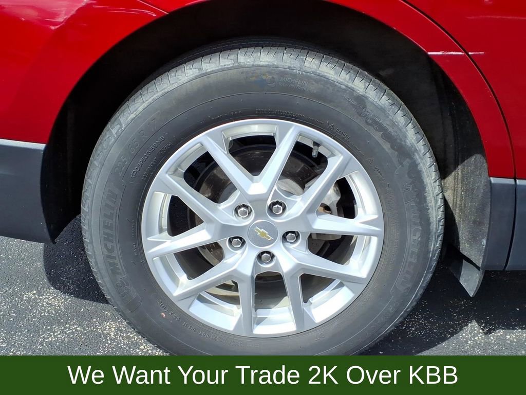 Used 2022 Chevrolet Equinox LT FWD image 11