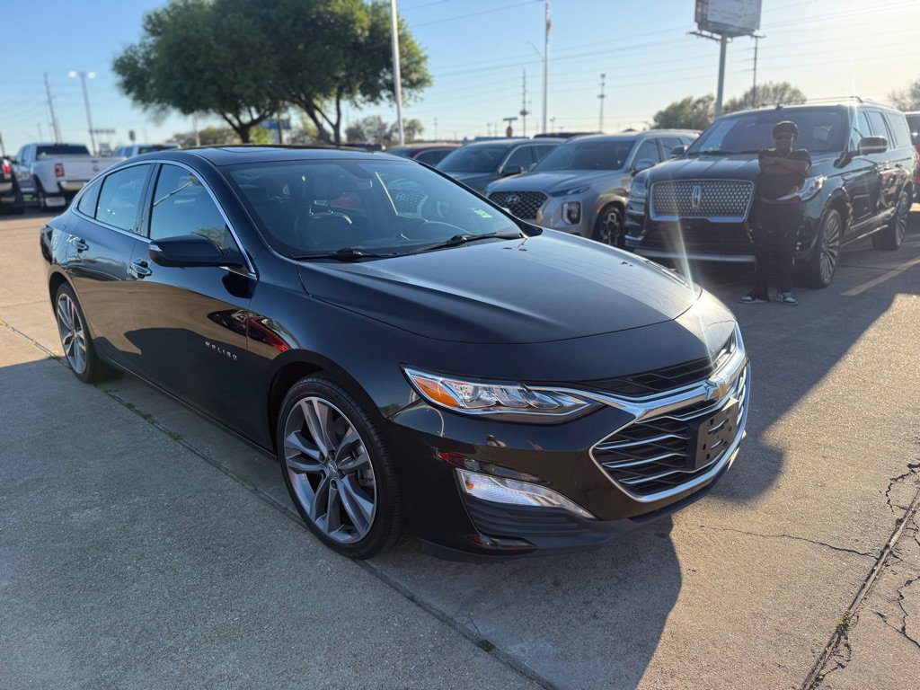 Used 2021 Chevrolet Malibu Premier image 2