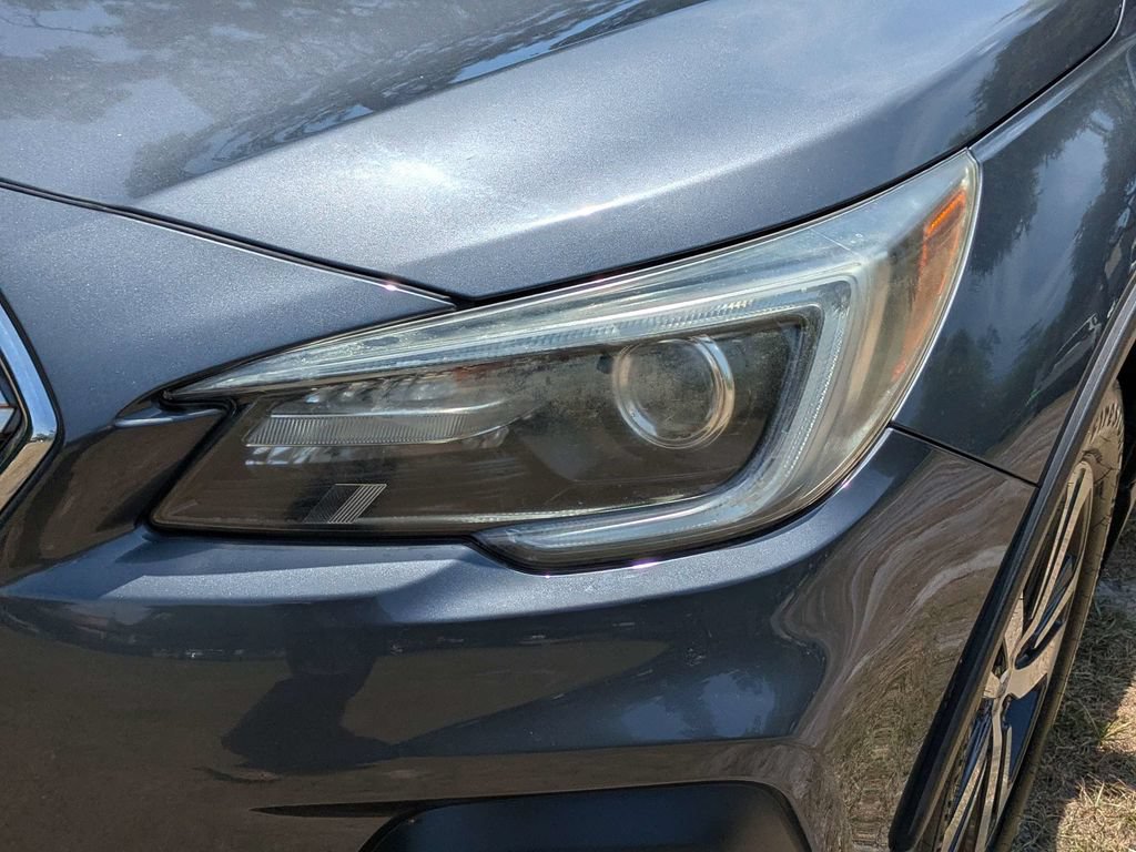Used 2018 Subaru Outback 2.5i Limited AWD/4WD image 10