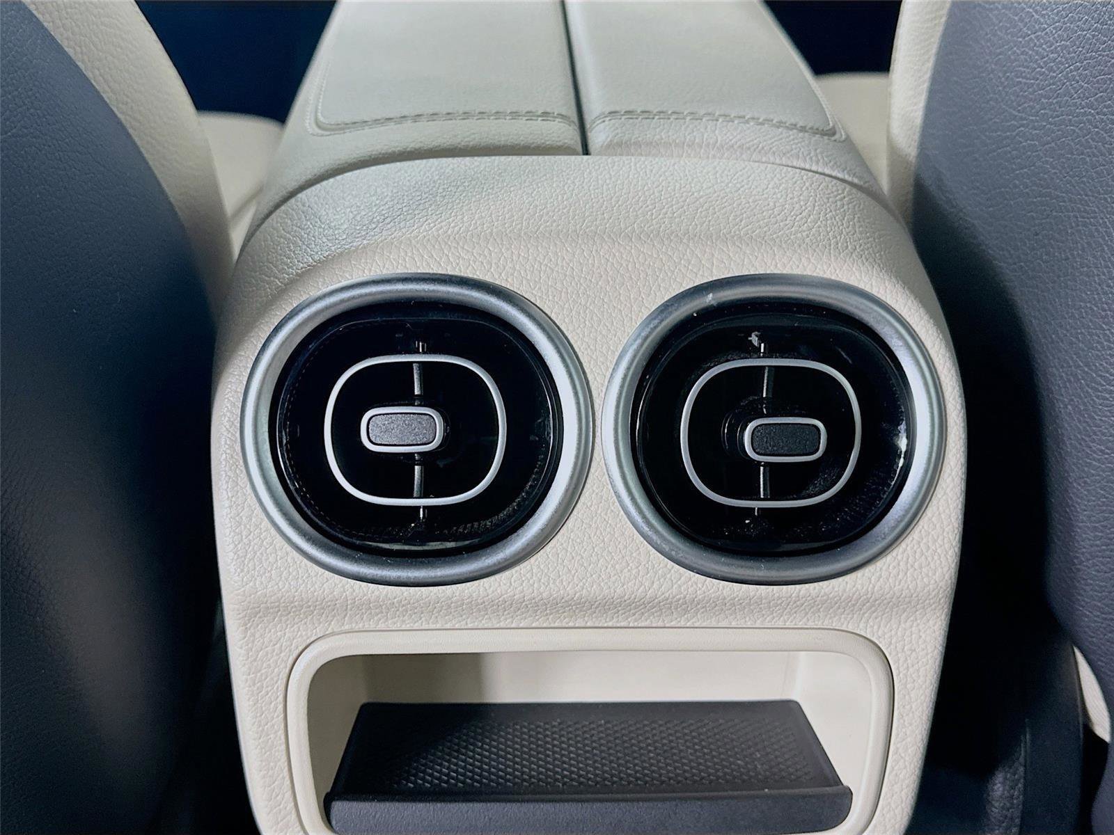 Certified 2024 Mercedes-Benz C 300 4MATIC Sedan image 33