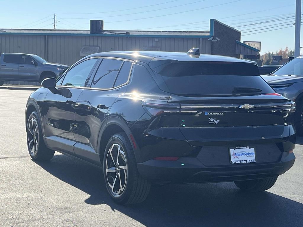 New 2026 Chevrolet Equinox EV LT image 5