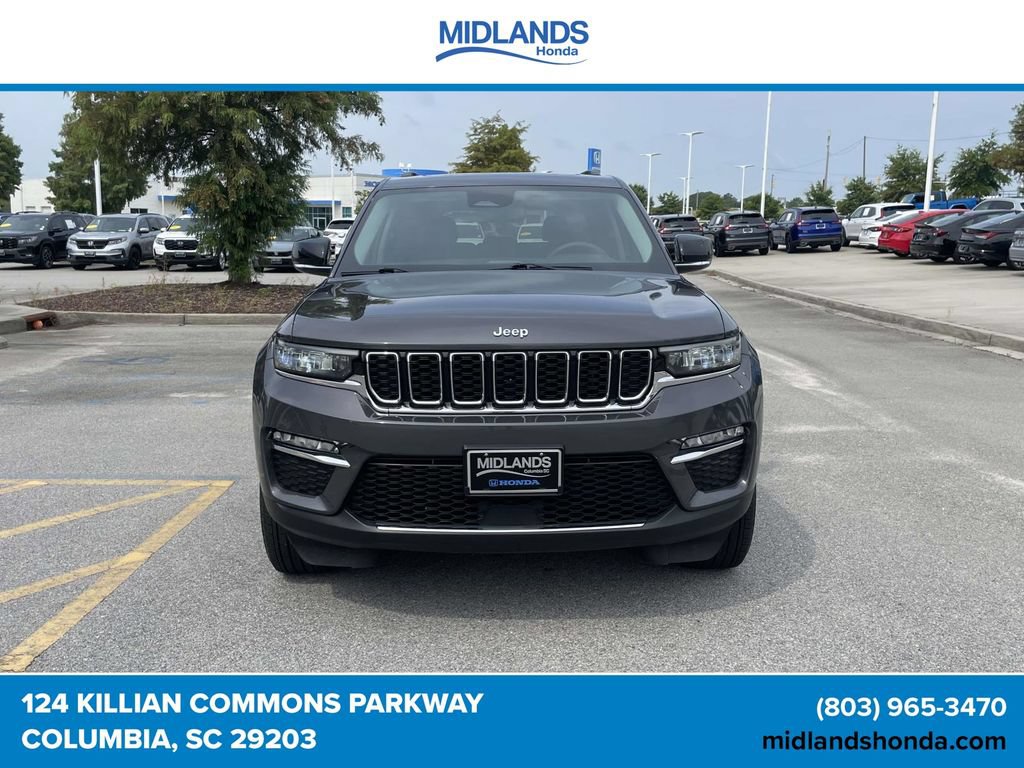 Used 2023 Jeep Grand Cherokee 4WD 4xe image 2