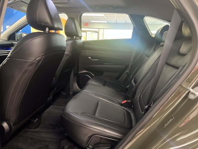 Used 2025 Hyundai Tucson SEL AWD/4WD image 16