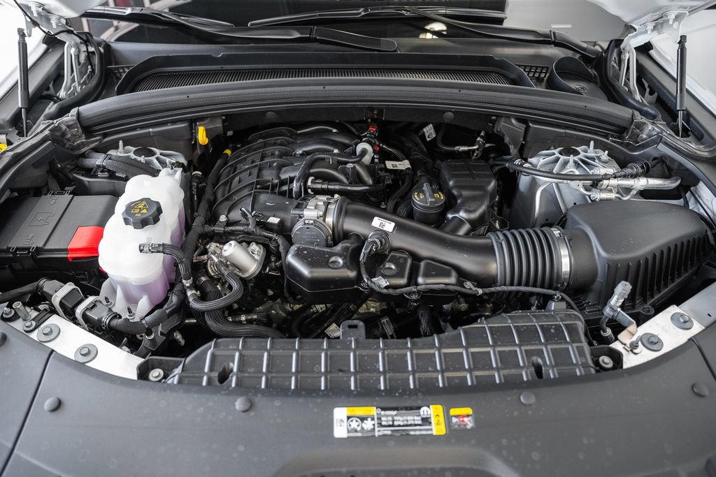 New 2025 Jeep Grand Cherokee Limited w/ MOPAR Finishing Package image 19