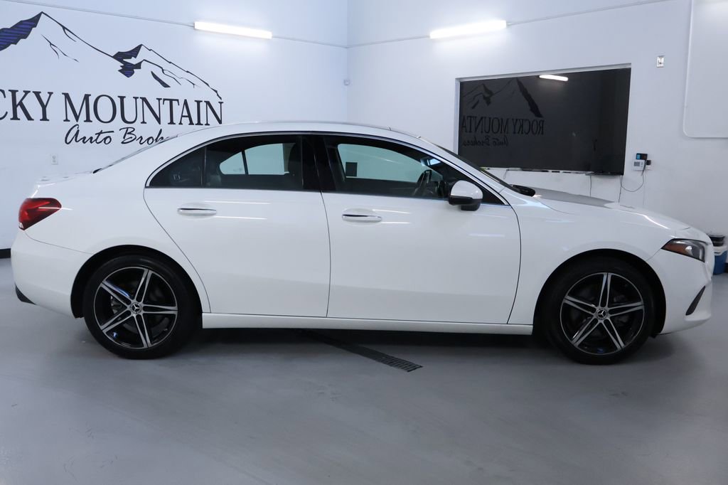 Used 2019 Mercedes-Benz A 220 4MATIC w/ Premium Package image 8