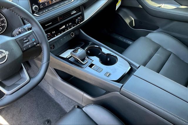 New 2026 Nissan Rogue SV w/ SV Premium Package image 6