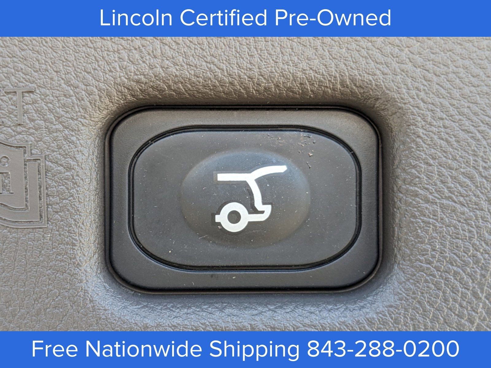 Certified 2023 Lincoln Nautilus AWD w/ Premium Package image 7