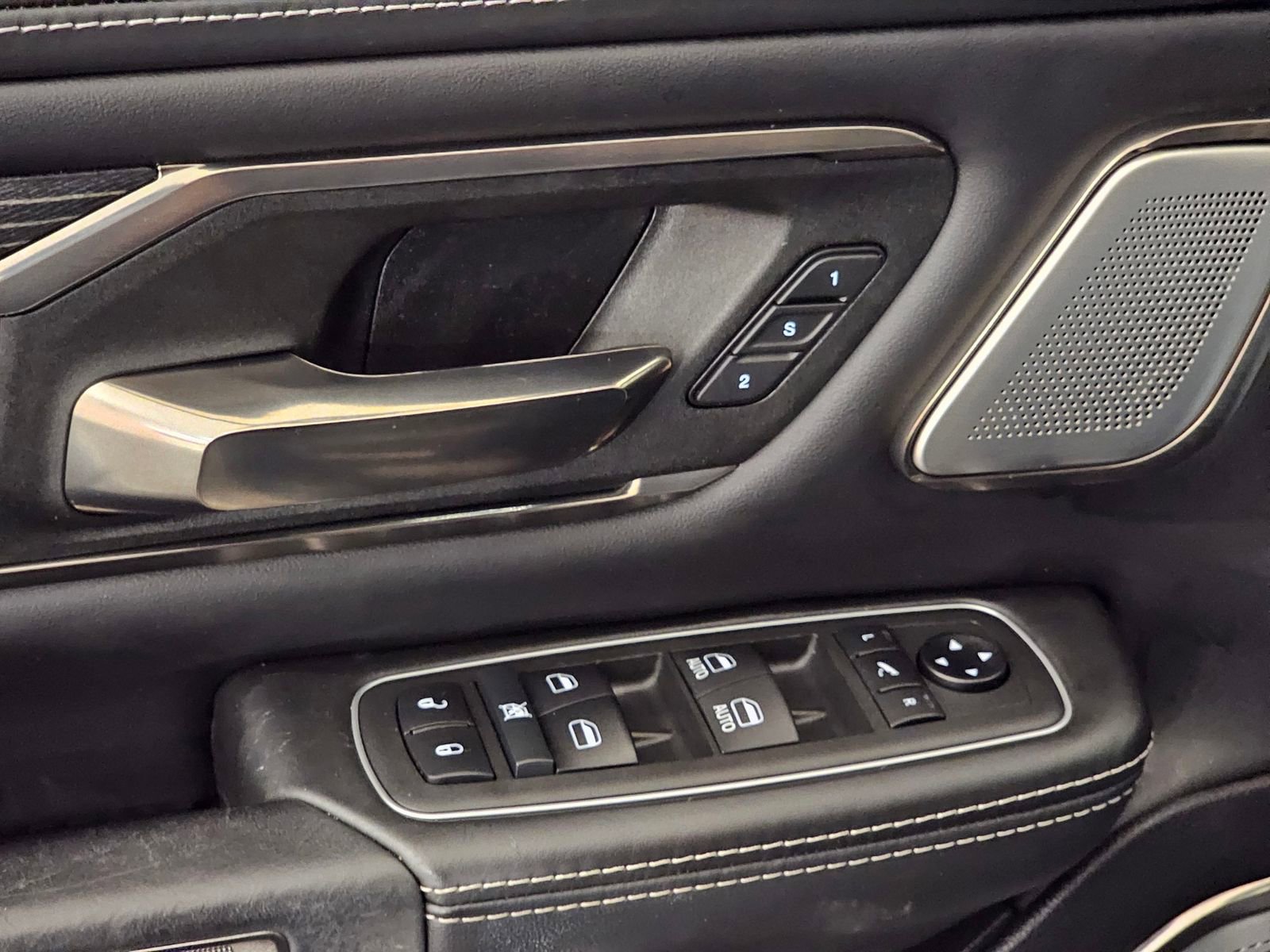 Used 2021 RAM 1500 Limited image 26