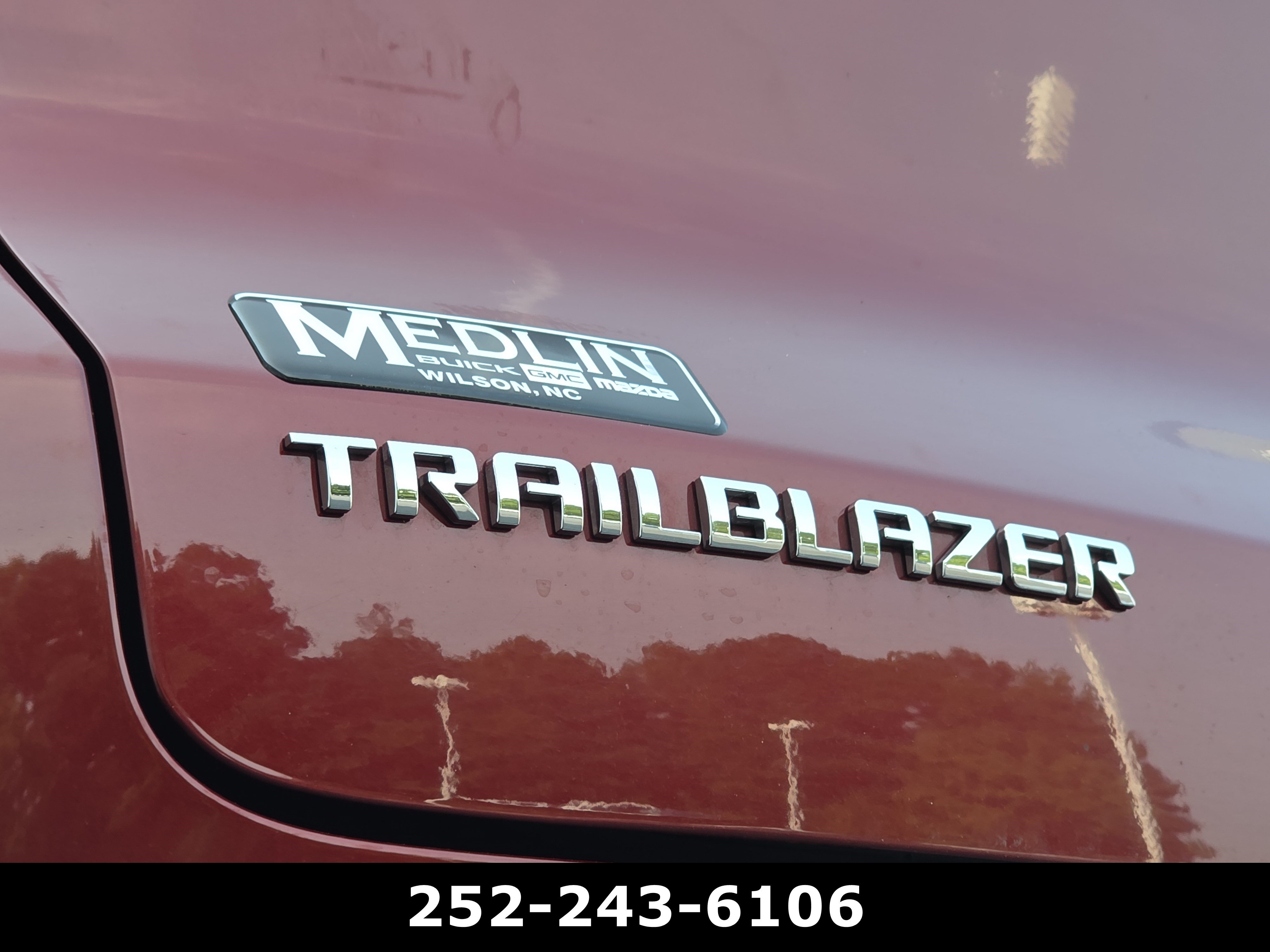 Used 2023 Chevrolet TrailBlazer LT FWD image 39