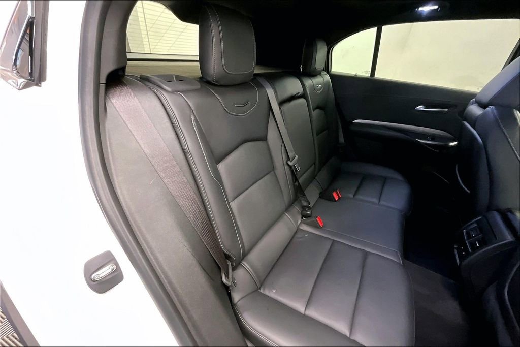 Used 2024 Cadillac XT4 Premium Luxury image 23