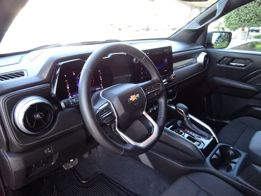 Certified 2023 Chevrolet Colorado LT w/ LT Convenience Package II image 16