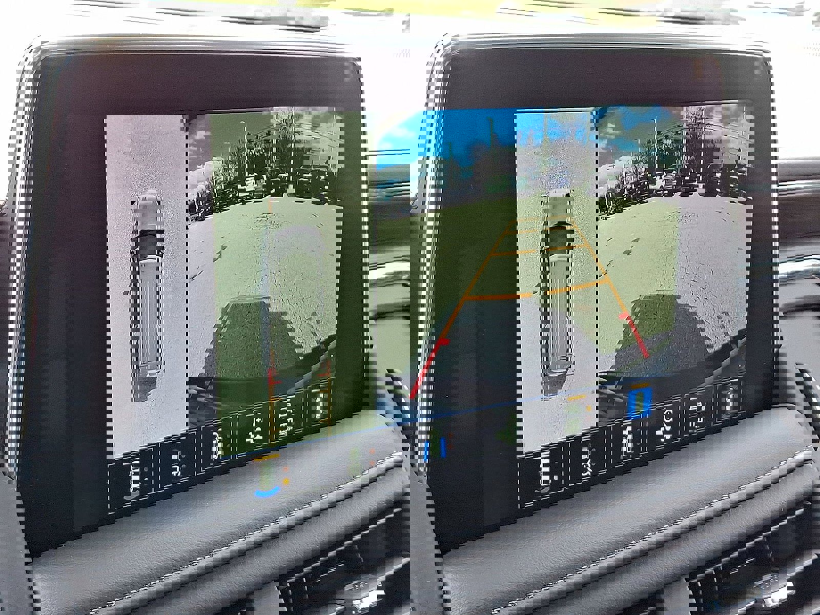 Certified 2023 Chevrolet Tahoe LT w/ LT Signature Plus Package image 15