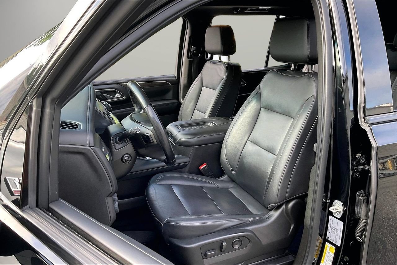 Used 2021 Chevrolet Tahoe Z71 w/ Z71 Off-Road Package AWD/4WD image 22