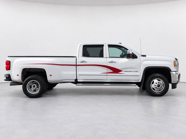Used 2016 GMC Sierra 3500 Denali w/ Duramax Plus Package AWD/4WD image 2