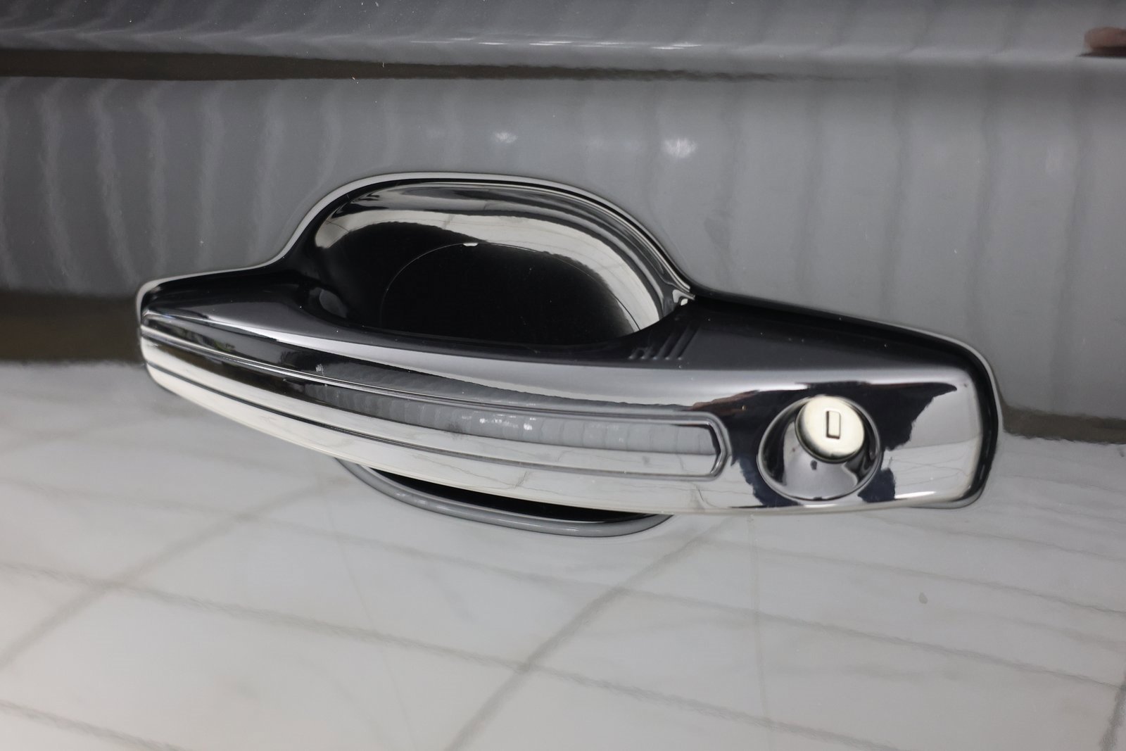 Used 2022 Lincoln Nautilus Black Label w/ Class II Trailer Tow Package image 21