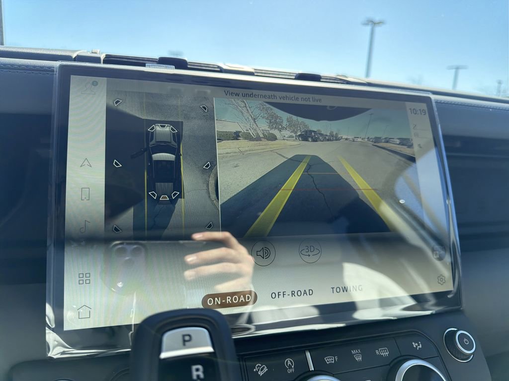 New 2026 Land Rover Defender 110 X-Dynamic SE image 27