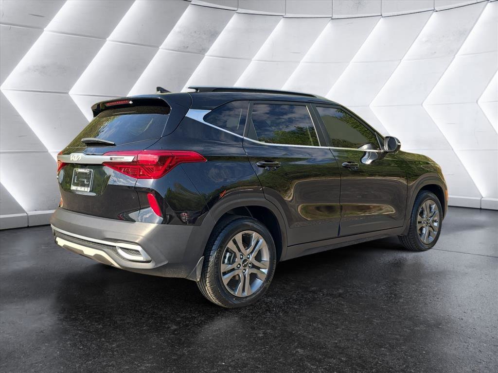 Used 2022 Kia Seltos S image 5