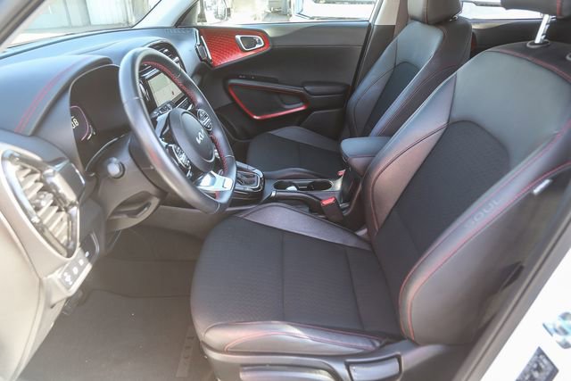 Certified 2025 Kia Soul GT-Line image 19