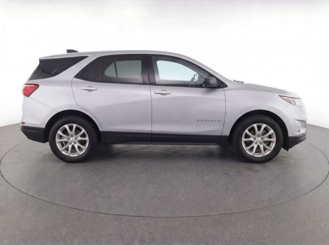 Used 2018 Chevrolet Equinox LS FWD image 8