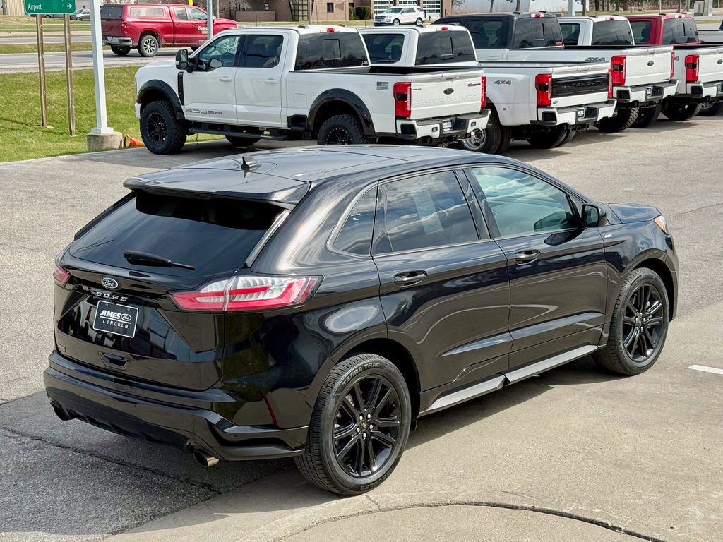 Certified 2021 Ford Edge ST-Line image 6
