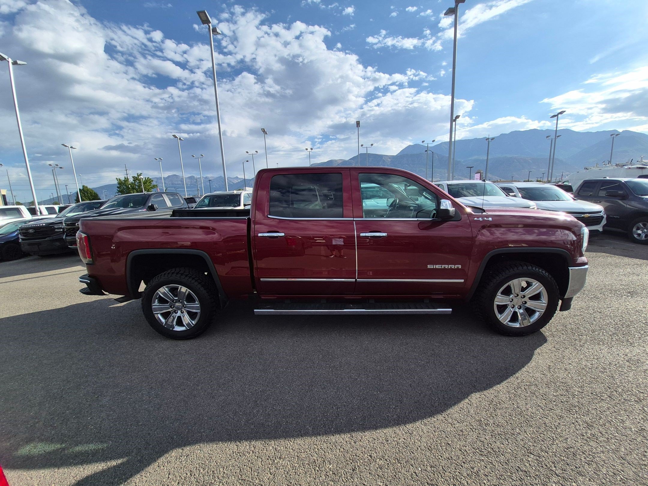 Used 2016 GMC Sierra 1500 SLT AWD/4WD image 2